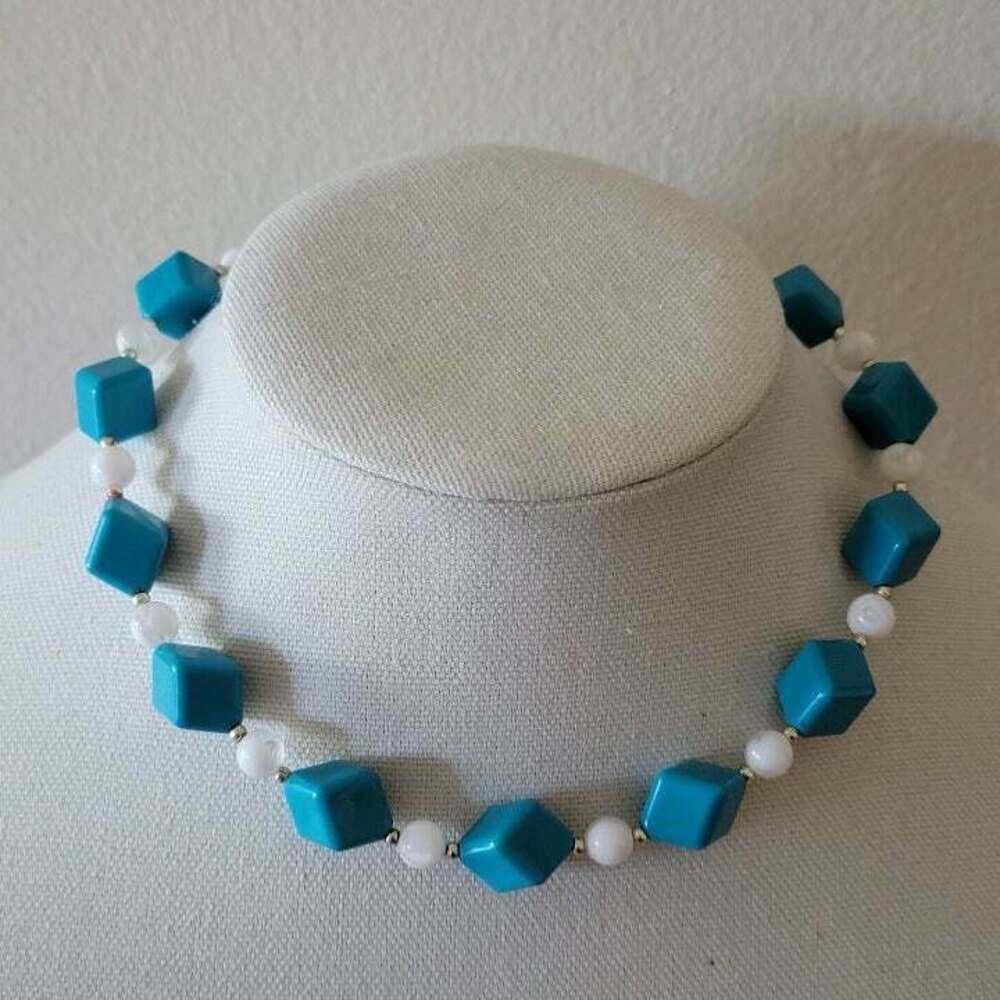 Vintage Blue Cube and White Bead Necklace Retro Chunky Geometric Beaded Jewelry